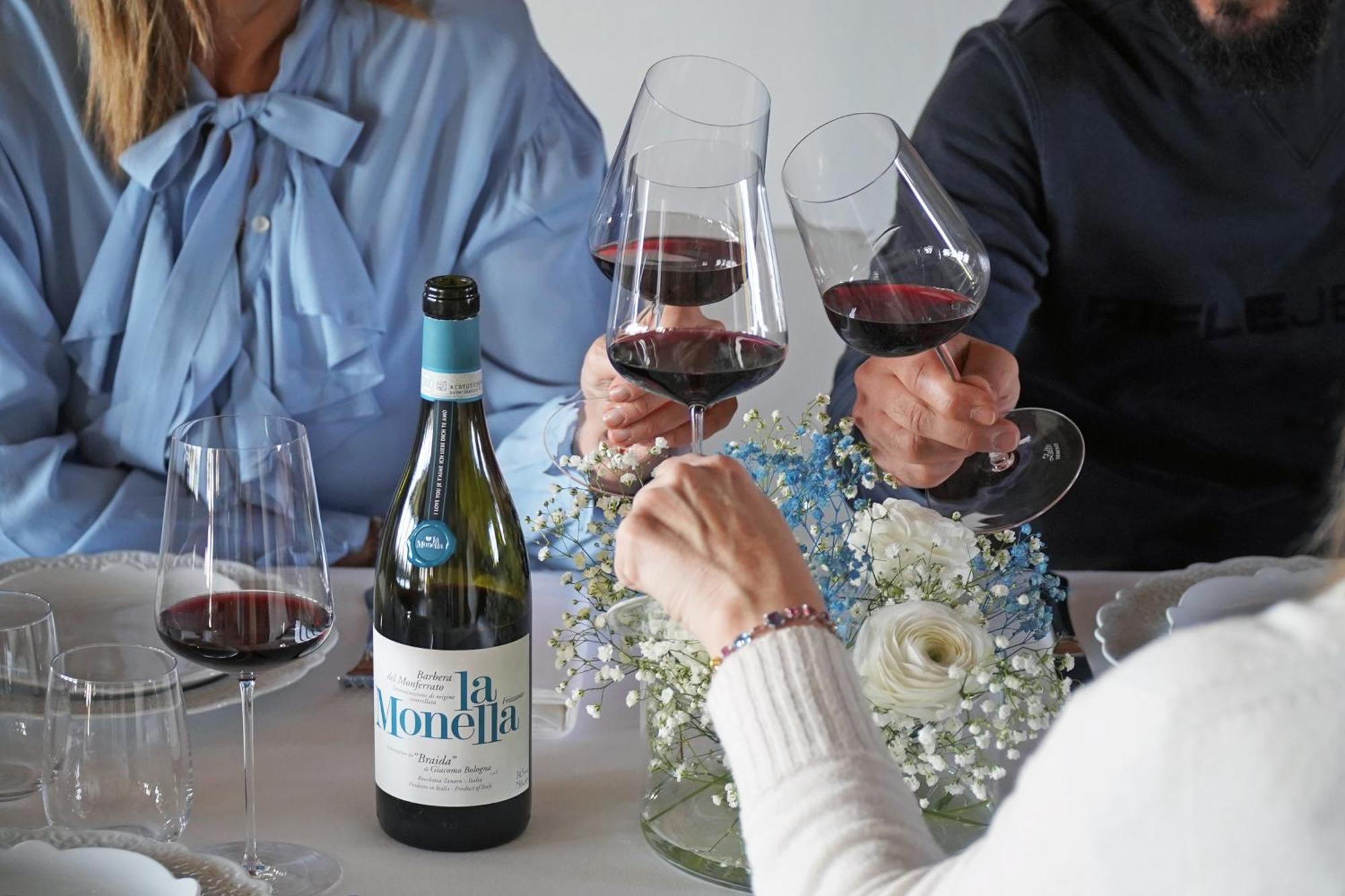 Braida Wine Resort Rocchetta Tanaro Екстериор снимка